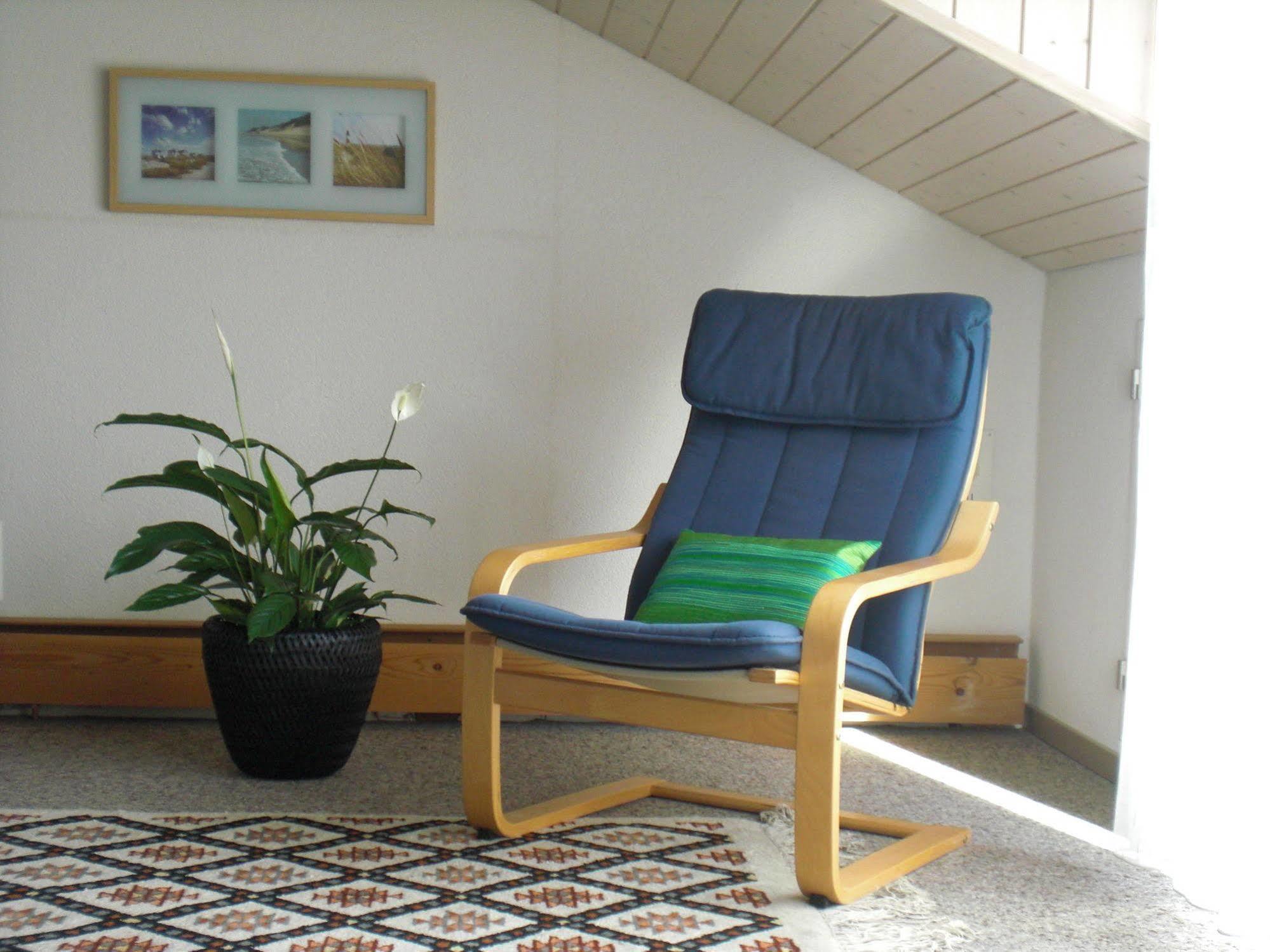 Mybednbreakfast In Bottmingen Acomodação com café da manhã Exterior foto