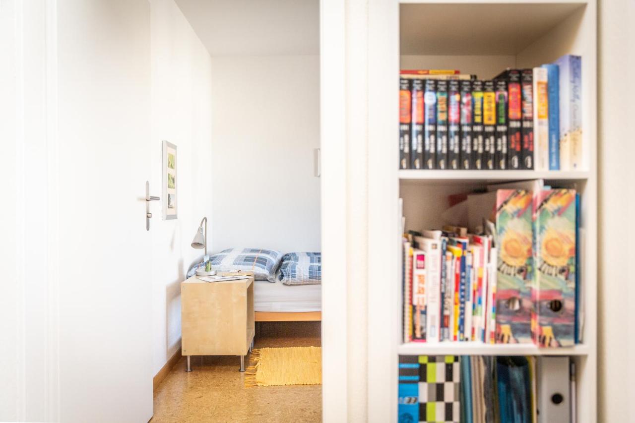 Mybednbreakfast In Bottmingen Acomodação com café da manhã Exterior foto