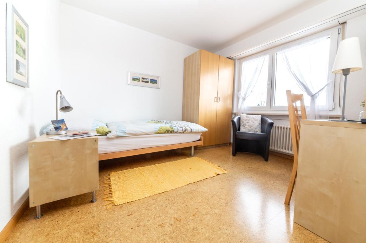 Mybednbreakfast In Bottmingen Acomodação com café da manhã Exterior foto
